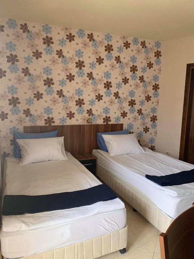 Семеен хотел Брилянс - Family Hotel Brilliance Варна Экстерьер фото